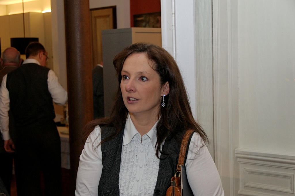 DSC_6737_DxN_raw.jpg