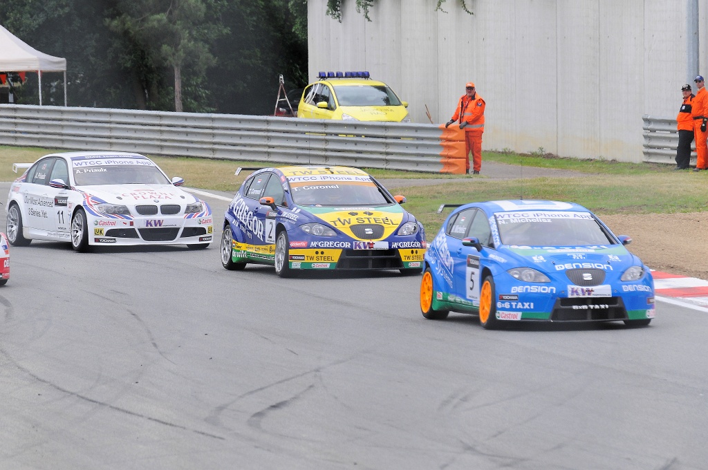 DSC_8889_DxS2.jpg